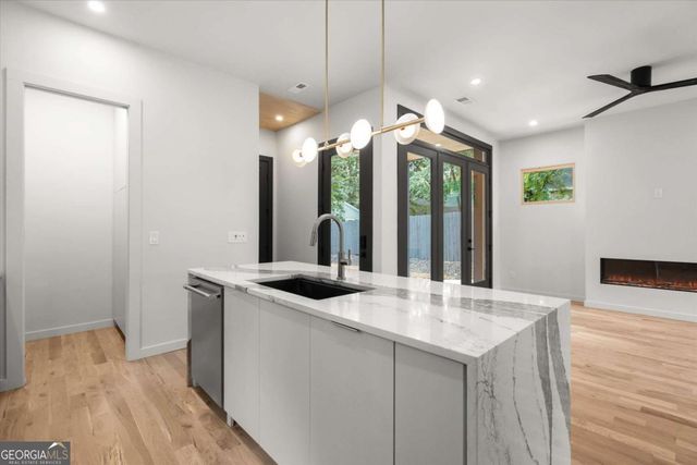 1010-B Boulevard SE, Atlanta, GA 30312