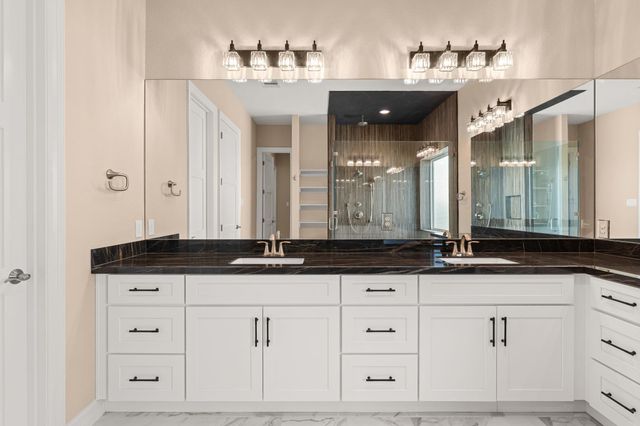 606 Appia Drive, Kemah, TX 77565