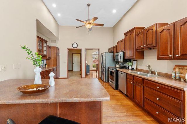 500 Overlook Drive, Edwardsville, IL 62025