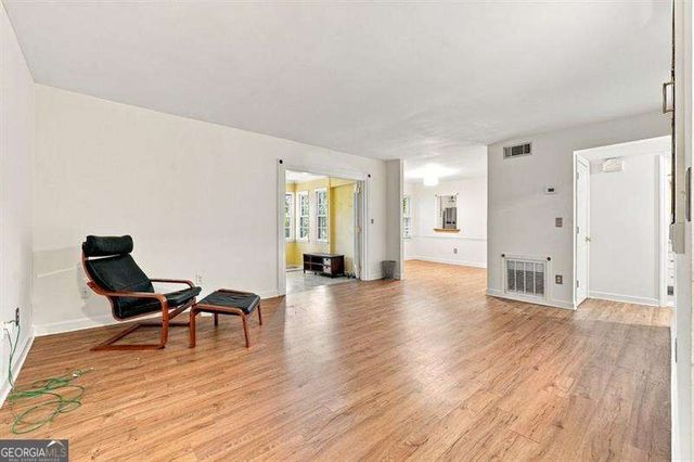 175 Barone Place NW, Atlanta, GA 30327