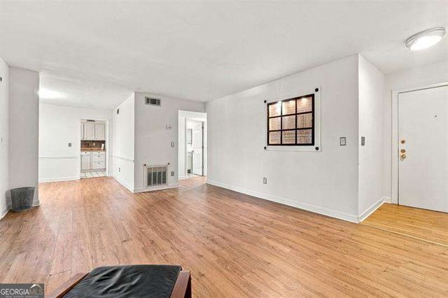 175 Barone Place NW, Atlanta, GA 30327