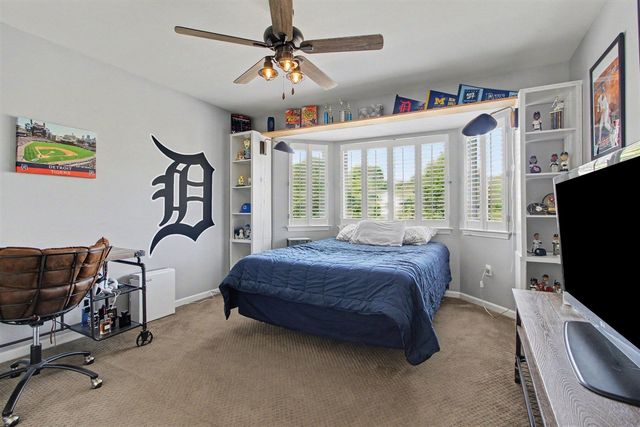 1452 Carston Lane, Chelsea, MI 48118