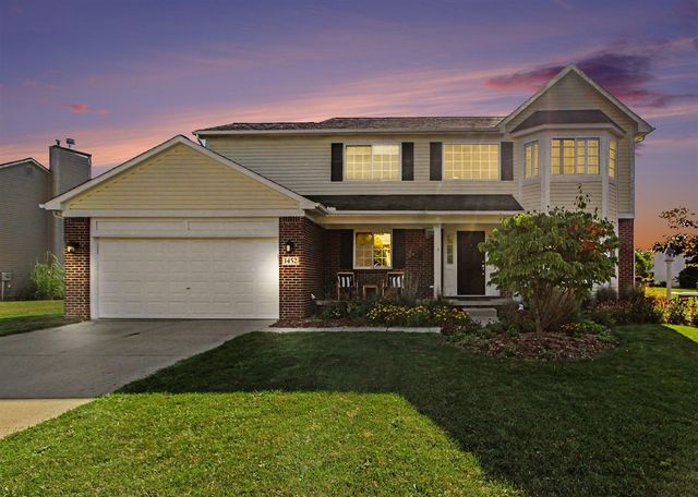 1452 Carston Lane, Chelsea, MI 48118