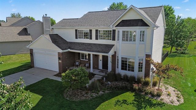 1452 Carston Lane, Chelsea, MI 48118