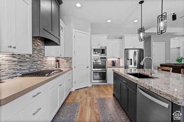 3243 S SANDSTONE DR, Hurricane, UT 84737