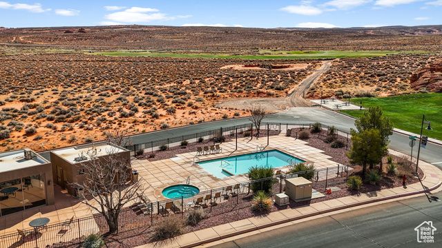 3243 S SANDSTONE DR, Hurricane, UT 84737