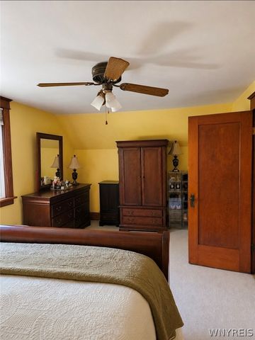 58 South Crossman Avenue South W, Buffalo, NY 14211