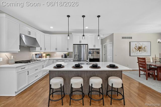 49515 Taft Lane, Canton, MI 48188