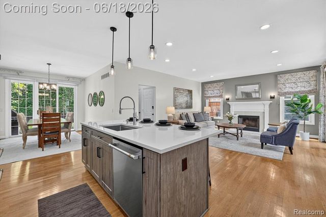 49515 Taft Lane, Canton, MI 48188