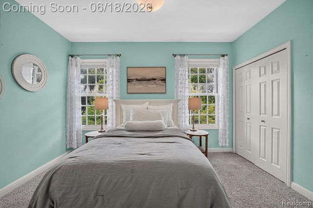 49515 Taft Lane, Canton, MI 48188