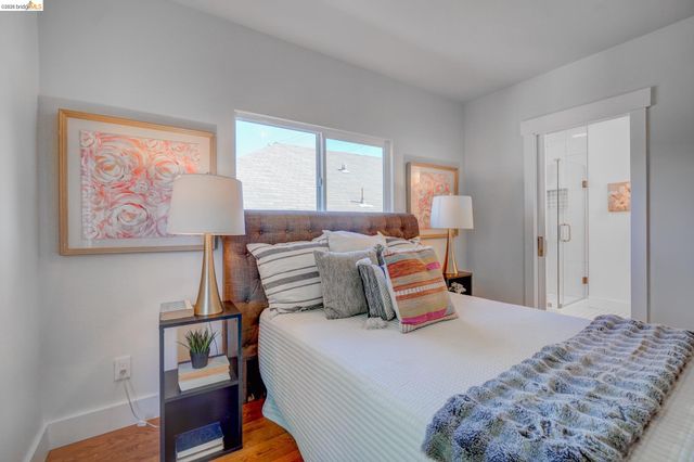 920 55Th St, Oakland, CA 94608