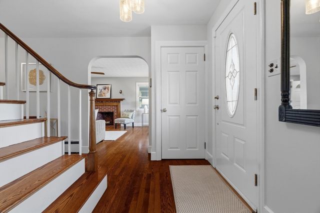25 Cambridge Road, Woburn, MA 01801