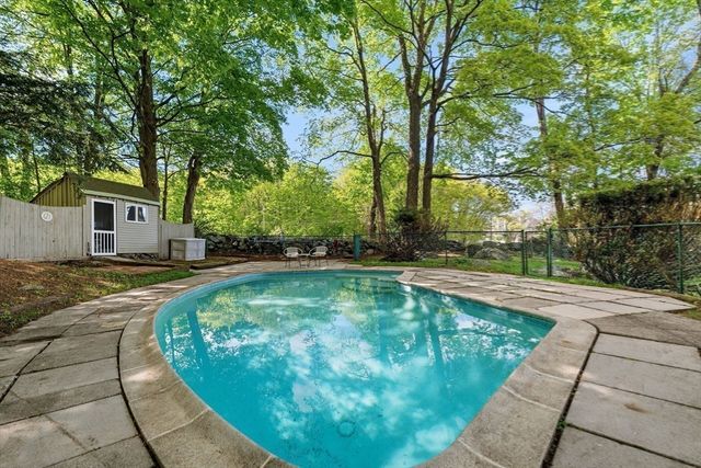25 Cambridge Road, Woburn, MA 01801
