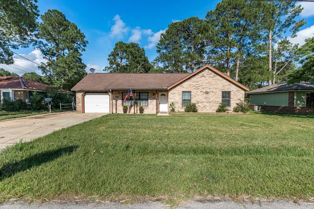 1421 Mixon Drive, Fort Walton Beach, FL 32547