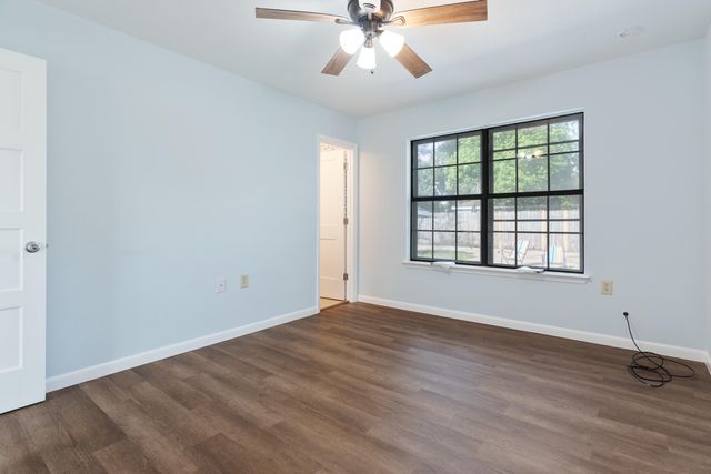 1421 Mixon Drive, Fort Walton Beach, FL 32547