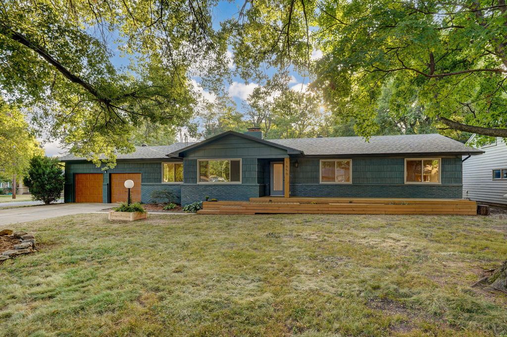 1650 South Roanoke Avenue, Springfield, MO 65807