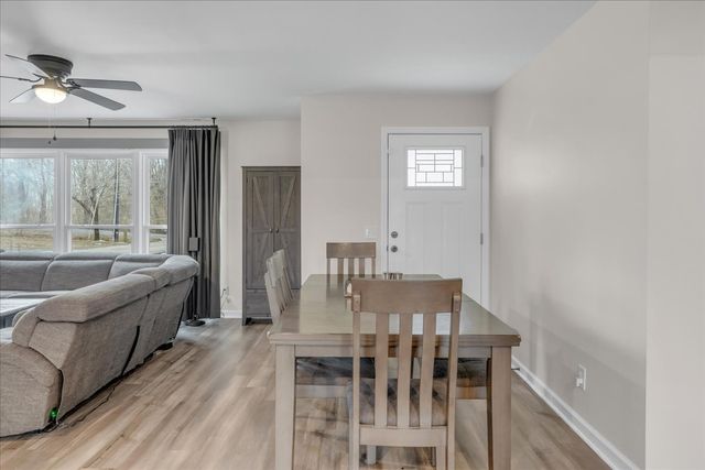 399 Rosewood Ln, Smithville, TN 37166