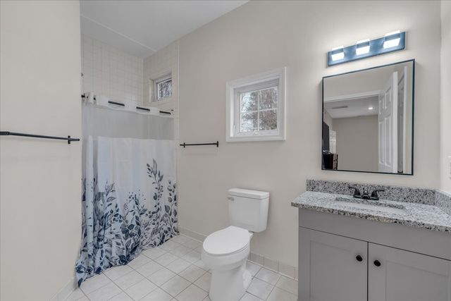 399 Rosewood Ln, Smithville, TN 37166