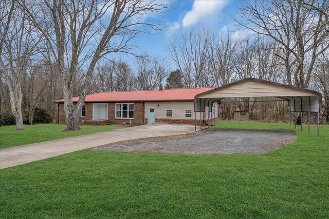 399 Rosewood Ln, Smithville, TN 37166