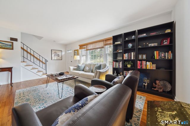 84 Parade Hill Road 84, New Canaan, CT 06840