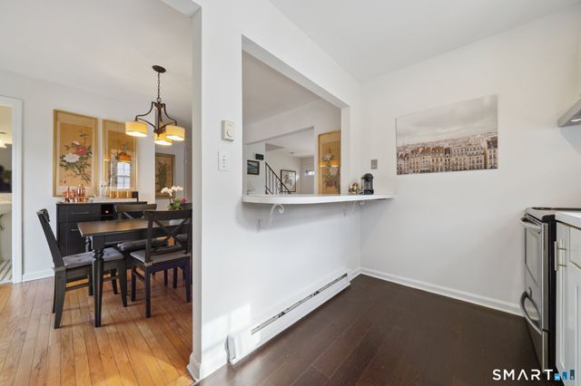 84 Parade Hill Road 84, New Canaan, CT 06840