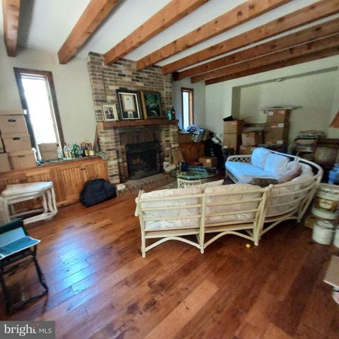 329 PENN TITUSVILLE RD, Pennington, NJ 08534