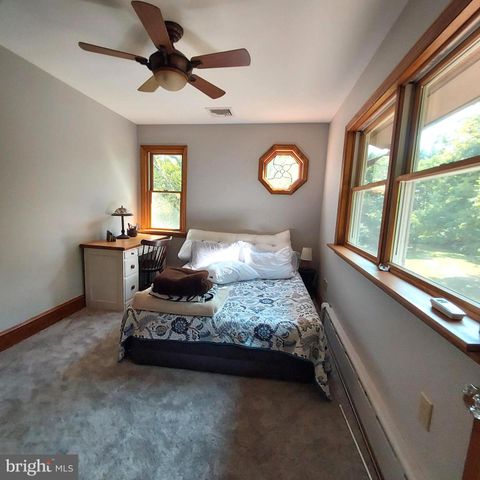 329 PENN TITUSVILLE RD, Pennington, NJ 08534