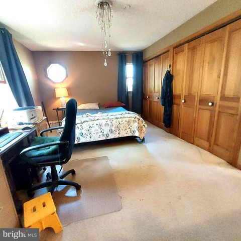 329 PENN TITUSVILLE RD, Pennington, NJ 08534