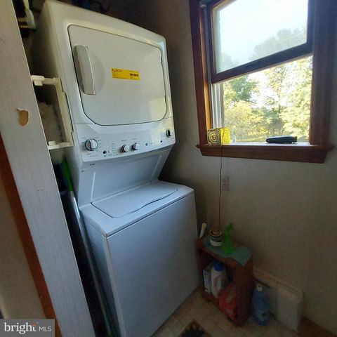 329 PENN TITUSVILLE RD, Pennington, NJ 08534