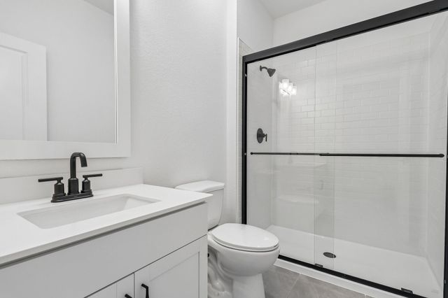510 Barnier Street, Montgomery, TX 77356