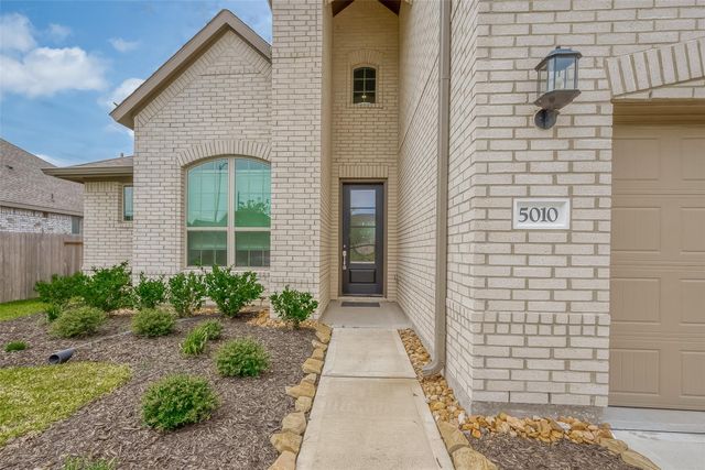 5010 Slate Port Court, Rosenberg, TX 77469