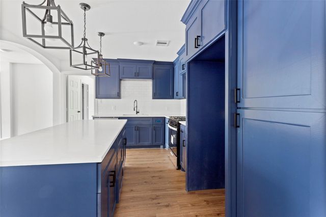 5811 Northridge Drive, Houston, TX 77033