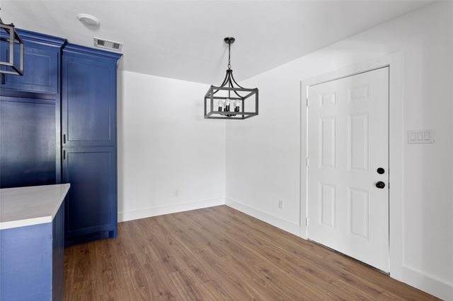 5811 Northridge Drive, Houston, TX 77033