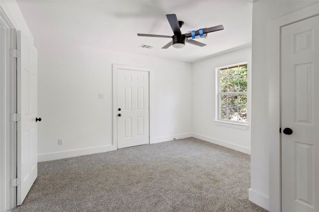5811 Northridge Drive, Houston, TX 77033
