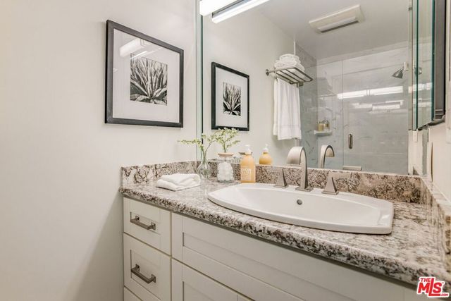 30 Driftwood Street 4, Marina Del Rey, CA 90292