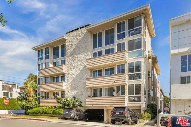 30 Driftwood Street 4, Marina Del Rey, CA 90292