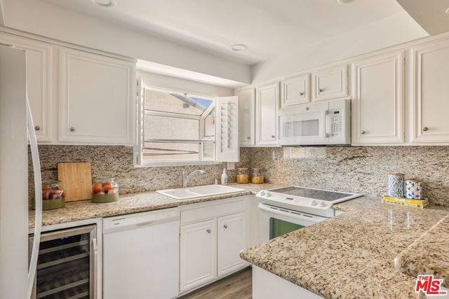 30 Driftwood Street 4, Marina Del Rey, CA 90292