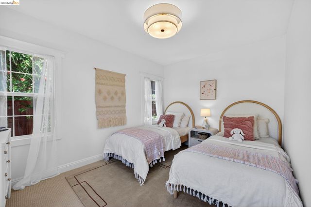 1075 41St St, Emeryville, CA 94608