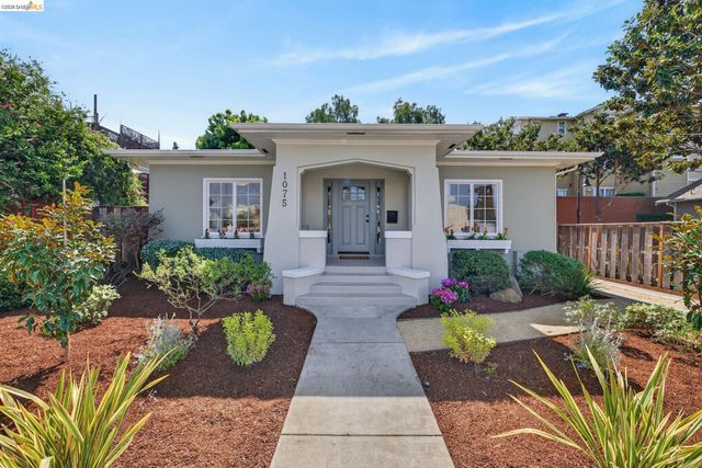 1075 41St St, Emeryville, CA 94608