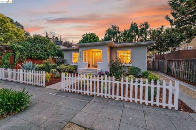 1075 41St St, Emeryville, CA 94608