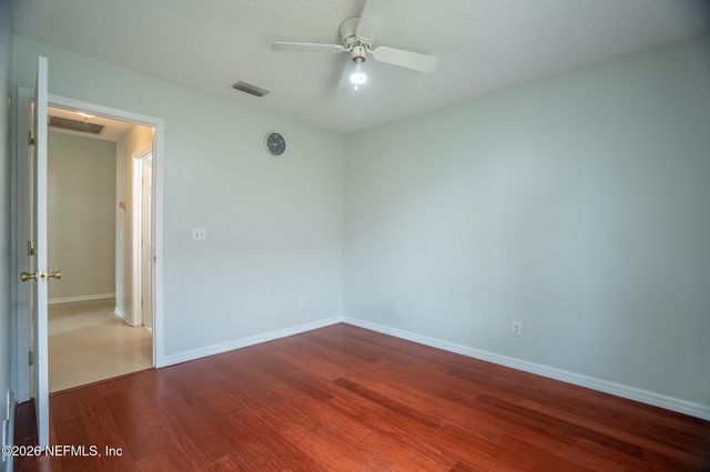 2441 UNIVERSITY Boulevard S, Jacksonville, FL 32216