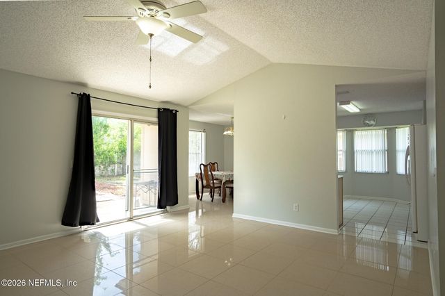 2441 UNIVERSITY Boulevard S, Jacksonville, FL 32216