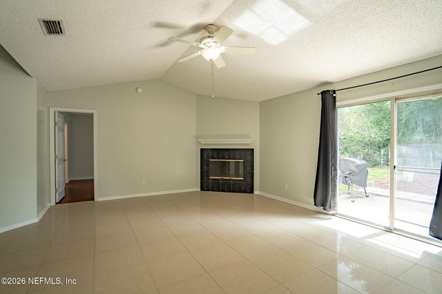 2441 UNIVERSITY Boulevard S, Jacksonville, FL 32216