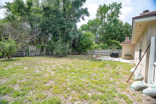 2441 UNIVERSITY Boulevard S, Jacksonville, FL 32216