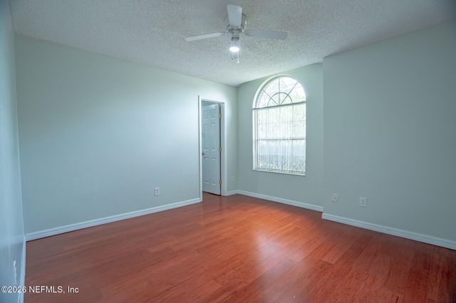 2441 UNIVERSITY Boulevard S, Jacksonville, FL 32216