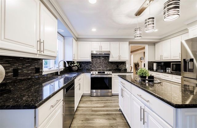 67 Rahway Lane, Gates, NY 14606