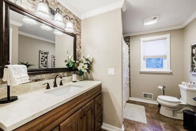 67 Rahway Lane, Gates, NY 14606