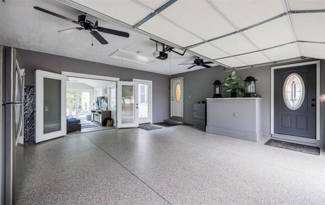 67 Rahway Lane, Gates, NY 14606