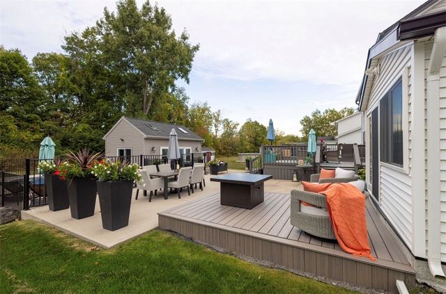 67 Rahway Lane, Gates, NY 14606