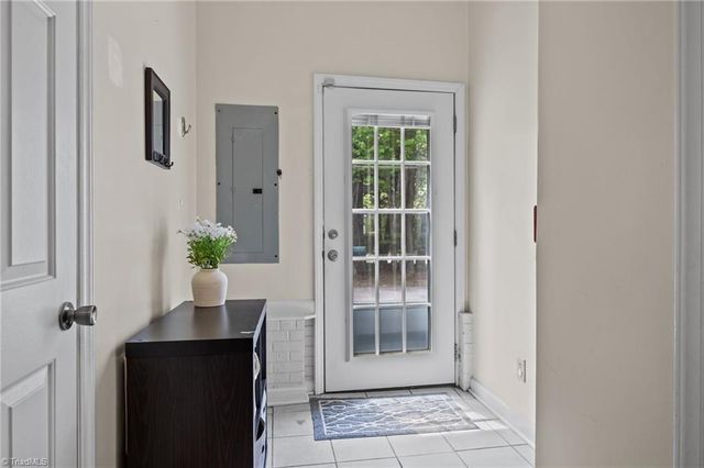 1210 Foxhaven Drive, Greensboro, NC 27455
